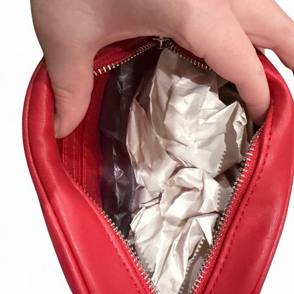 NWT Badgley Mischka Red & Pearl Crossbody Bag - Picture 5 of 5